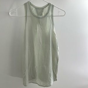 Light green tie back lululemon tank